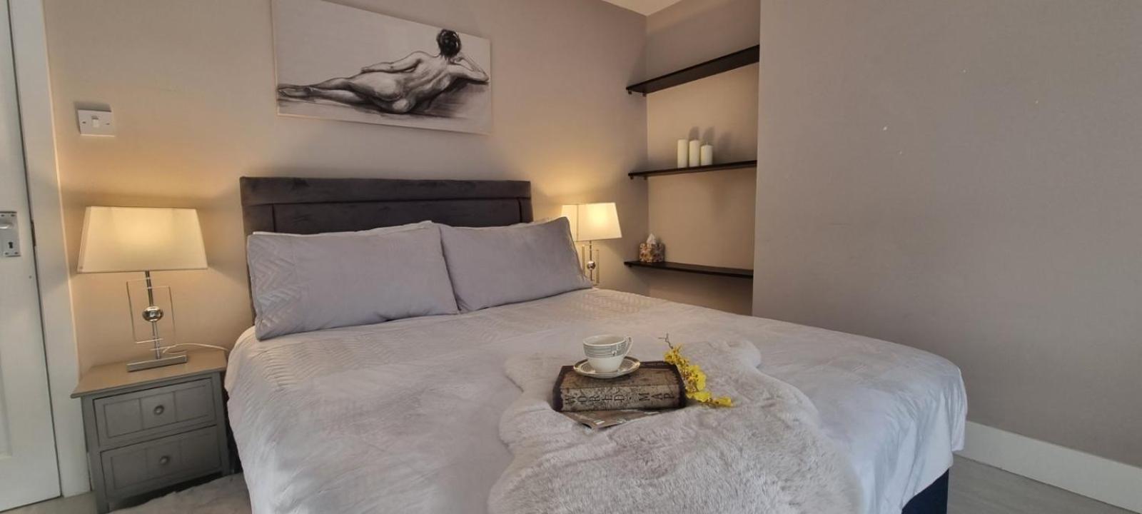 Central Winchester Serviced Apartments Exterior photo
